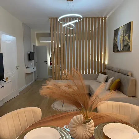 Juar - Modern 3* Τίρανα