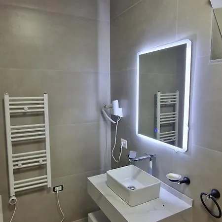 Juar - Modern Konukevi 3*