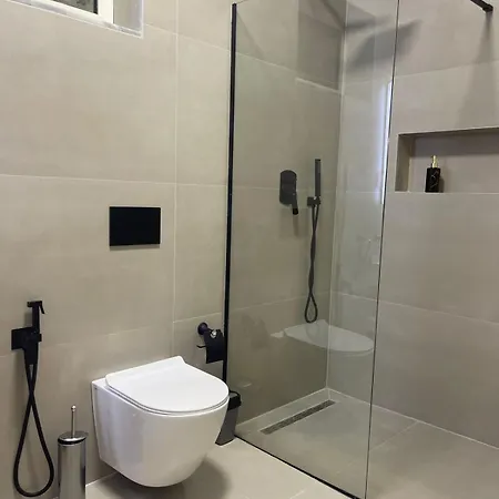 Juar - Modern Konukevi 3*