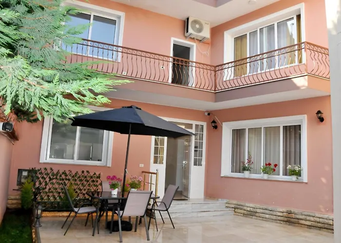 בית הארחה Juar - Modern