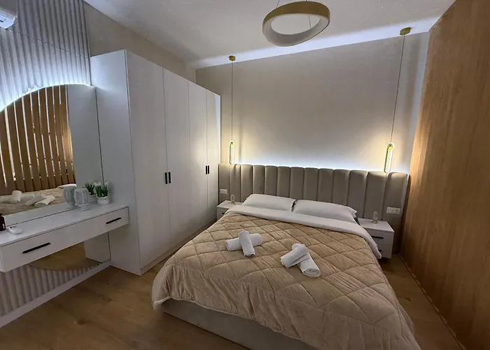 Juar - Modern בית הארחה טיראנה